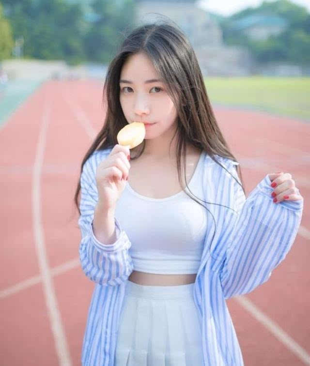 何思洁写真集，瞬间之美的完美呈现